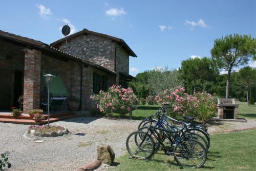 I Bertoni Villa Sleeps 8 Pool Wifi