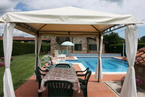 I Bertoni Villa Sleeps 8 Pool Wifi