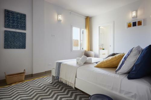 Sariva Villa - Pool, Beach And Luxury