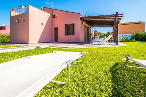 Villa Luana, Sul Mare