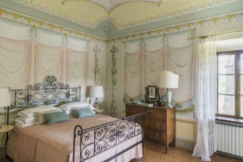 Collalto Villa Sleeps 31 Air Con