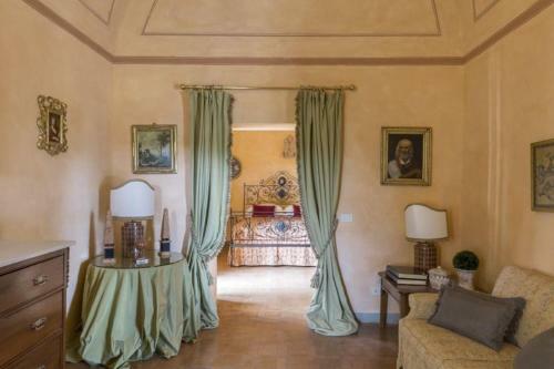 Collalto Villa Sleeps 31 Air Con