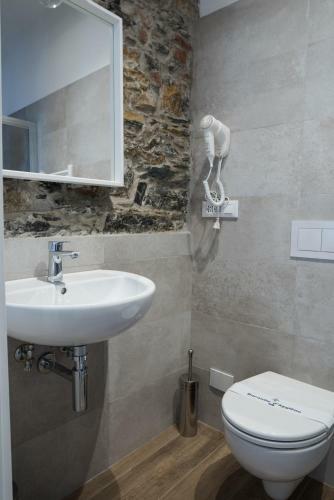 Hostal Affittacamere Superior Del Golfo E Delle 5 Terre