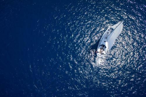 Barca A Vela Delfina
