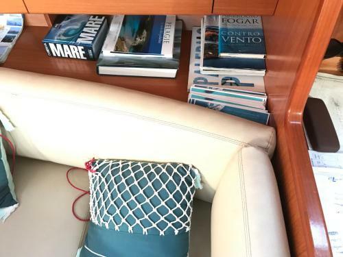 Barca A Vela Delfina