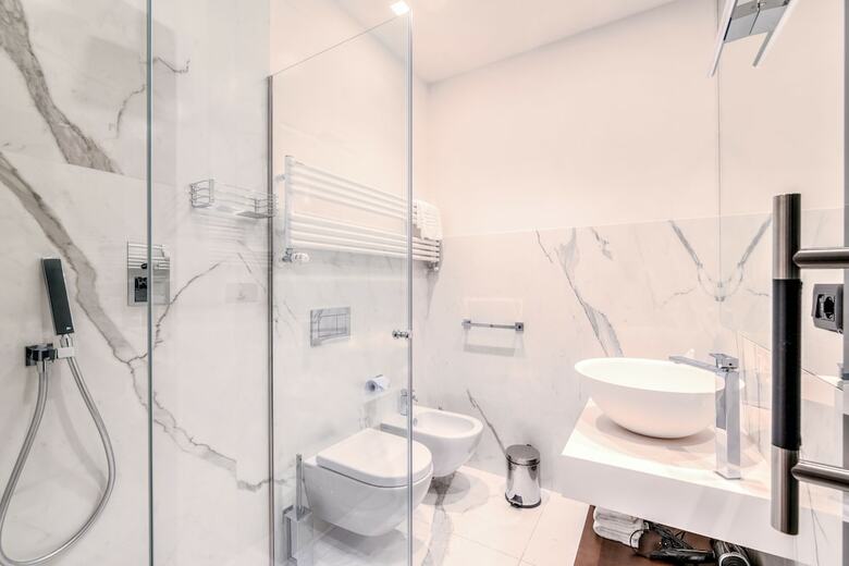 Hostal The First - La Spezia 5 Terre