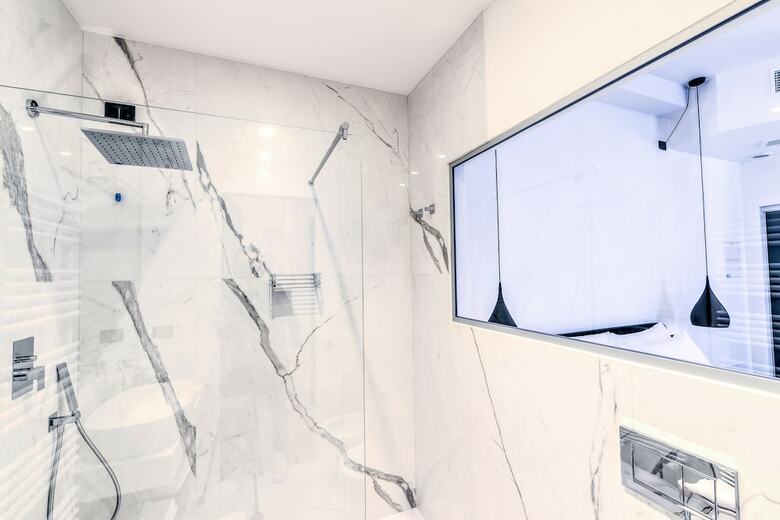 Hostal The First - La Spezia 5 Terre