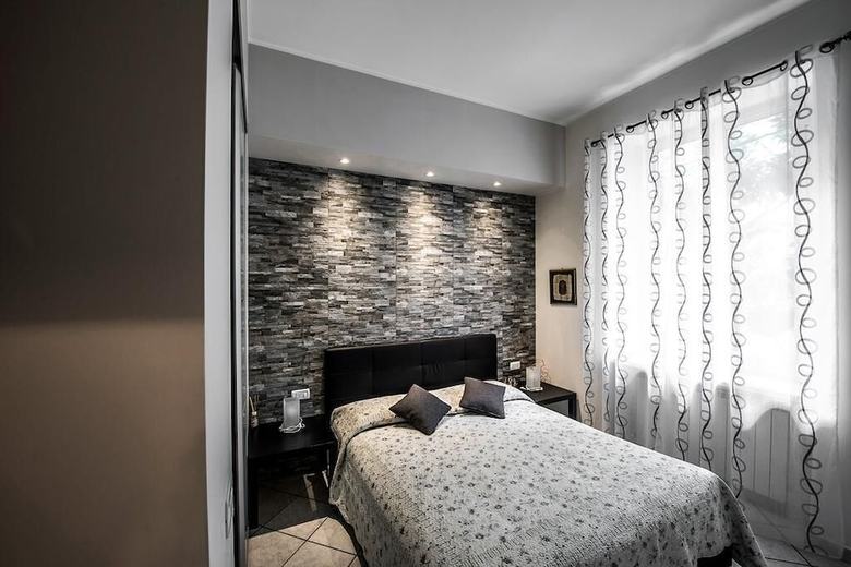 Lia Apartment 2
