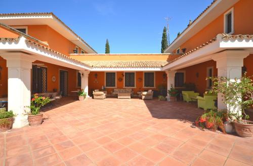 Lecce Villa Sleeps 16 Pool Air Con Wifi
