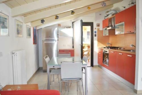 Apartamento Attico With Swimming Pool