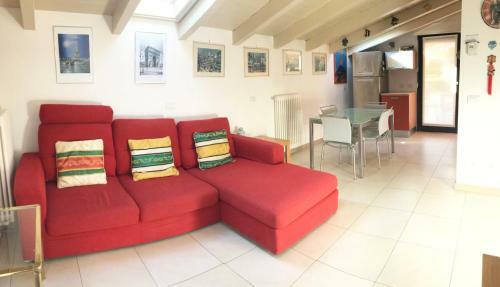 Apartamento Attico With Swimming Pool