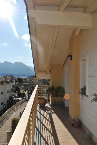 Apartamento Attico With Swimming Pool