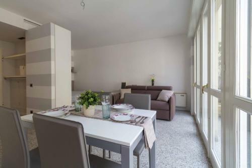 Twin Apartments