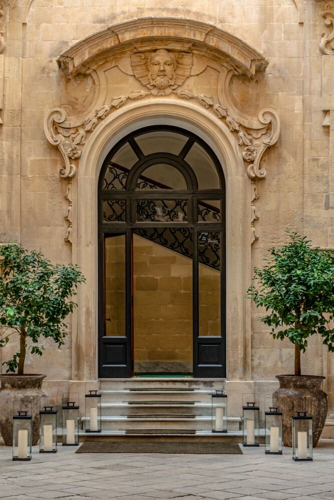 Bed & Breakfast Palazzo Bozzi Corso By La Fiermontina