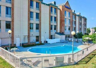 Hotel Comfort Inn Airport