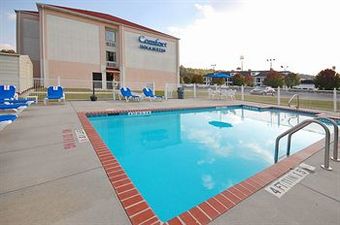 Hotel Comfort Inn & Suites