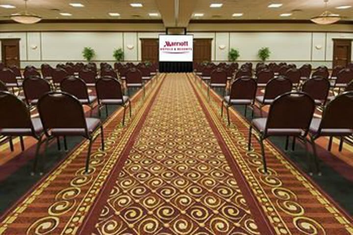 Hotel Chicago Marriott Northwest