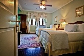 Hotel St. Michel