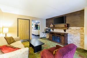 Hotel Quality Inn & Suites