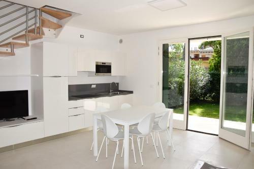 Villa Green Marine