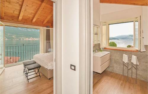 Two-bedroom Apartment In Lezzeno -co-