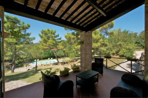 Campoleone Villa Sleeps 9 Pool Wifi