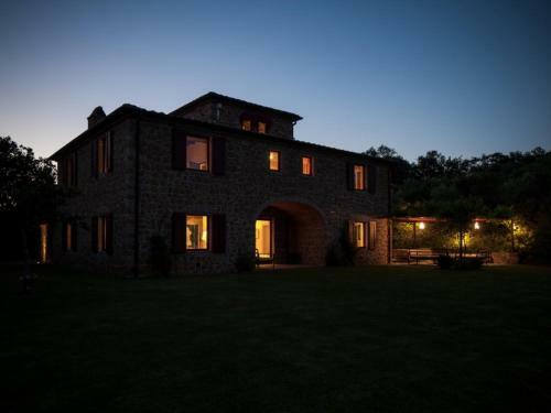 Campoleone Villa Sleeps 8 Pool Air Con Wifi
