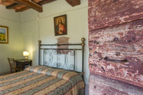 Campoleone Villa Sleeps 12 Pool Wifi