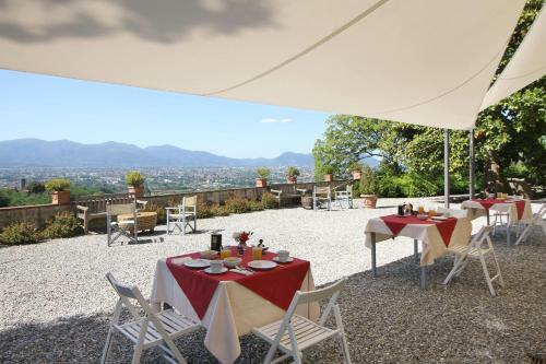 Fattoria Mansi B&B De Charme