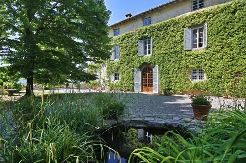 Fattoria Mansi B&B De Charme