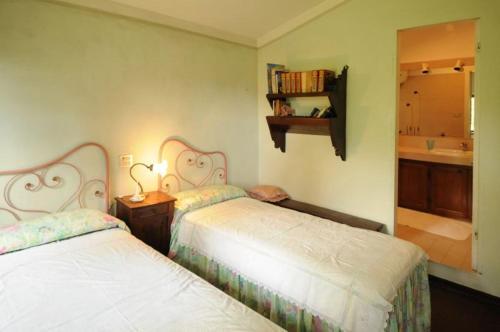 Lucca Villa Sleeps 6 Pool Air Con Wifi