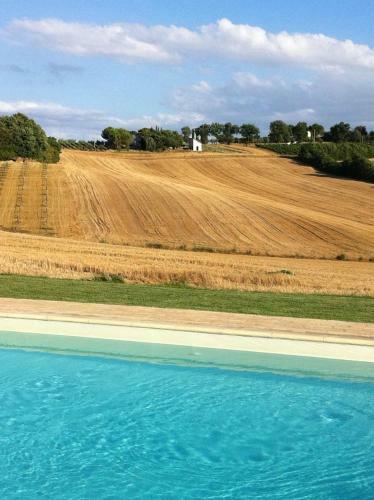 Il Pozzo Villa Sleeps 18 Pool Wifi