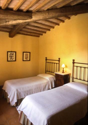 Il Pozzo Villa Sleeps 18 Pool Wifi