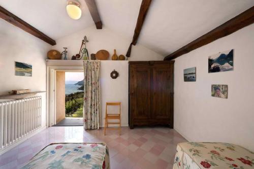 Maratea Villa Sleeps 12 Pool Wifi