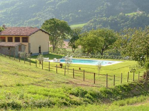 Marradi Apartment Sleeps 4