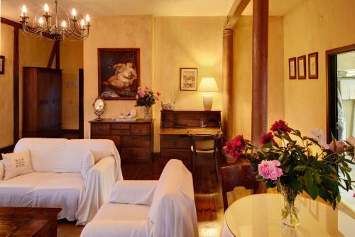 Romantic Hotel