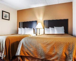 Hotel Quality Suites Milwaukee Airport