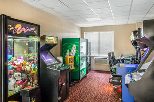 Hotel Quality Suites Milwaukee Airport