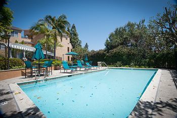 Hotel Sunshine Suites - La Jolla