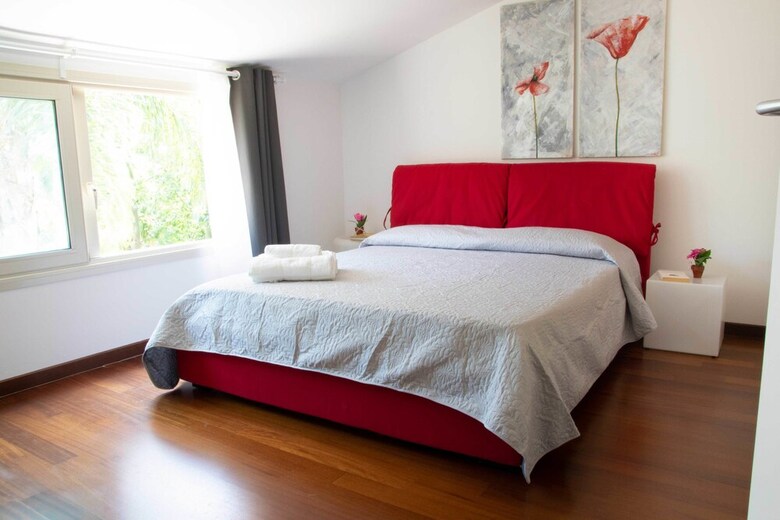 Villa Carlino House