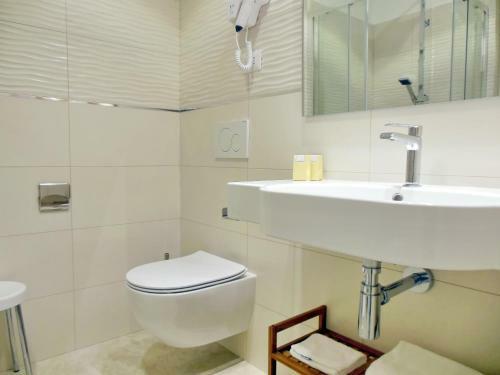 Hostal L'ospite - Lifestyle Residence