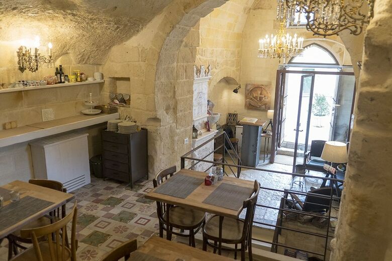 Hostal Thymus Residence Nei Sassi