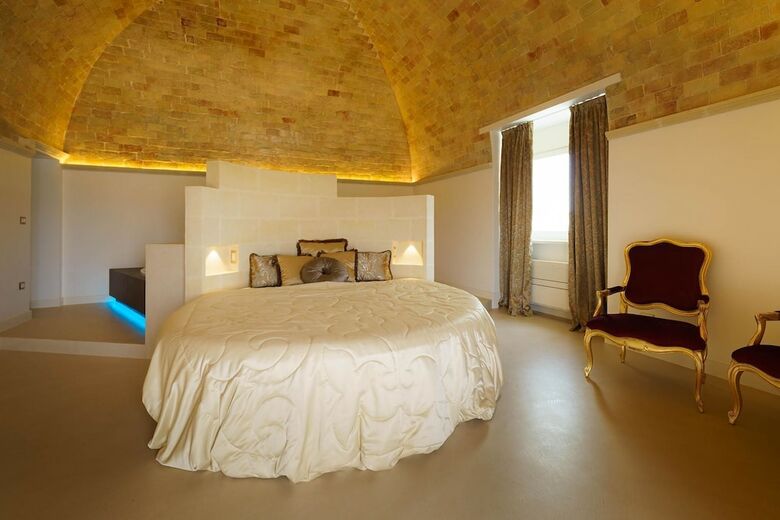 Hostal Antica Torre Di Iuso