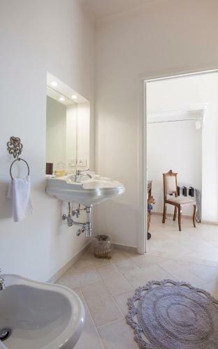 Bed & Breakfast Palazzo Cacace Relais