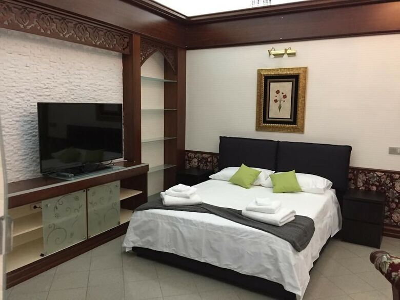 Hostal Venice Time 90