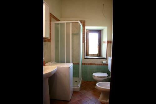 Misciano Villa Sleeps 5 Pool Wifi
