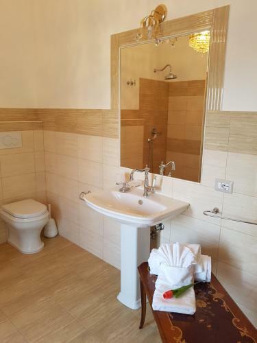 Hostal Affittacamere Lacampana