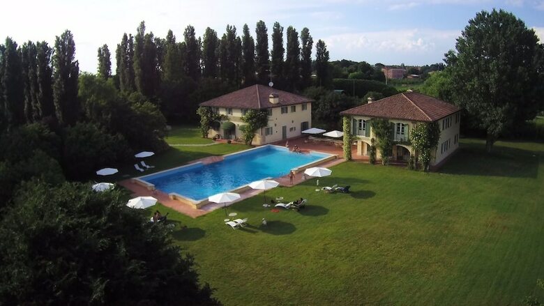 Hostal Il Borgo Di Minerva