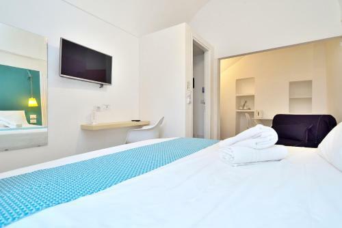 Hostal Minisuite 36