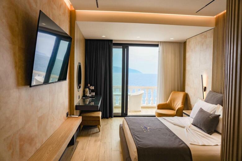 Hotel Liro